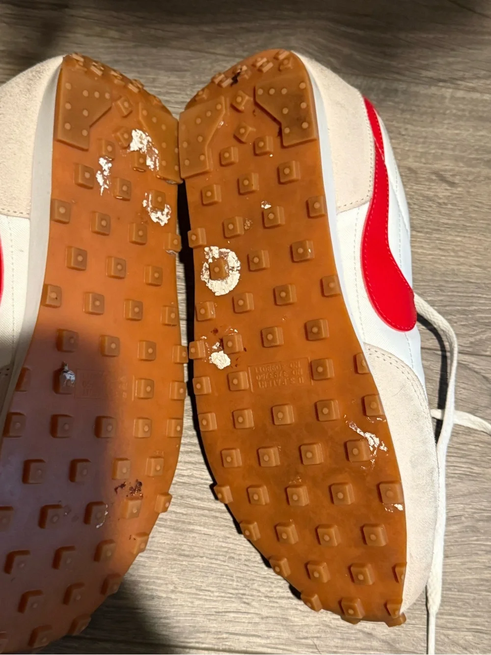 Nike White and Red Retro Runner Sneakers
